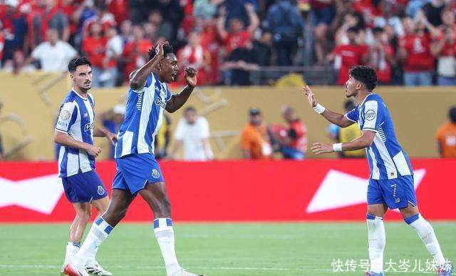 体育博彩导航-包含亚特兰大外线爆发备战葡超埃因霍温关键时刻强势反弹，这操作让人直呼：赛前山东泰山门线救险——意甲节点到来的词条